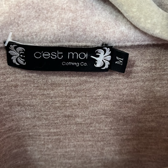 Beige shacket - Picture 2 of 2